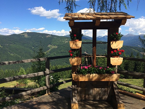 Frido Kordon Huette Terrasse
